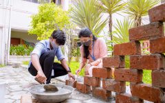 Acad_Arch_StudentsWorking_withMask_VOOL6816